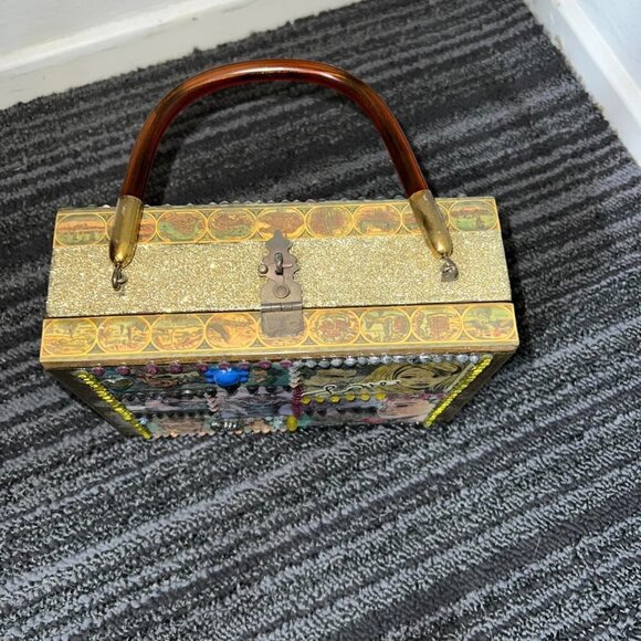 Comic book rhinestone sequin embellished cigar box purse with handle - Picture 3 of 6